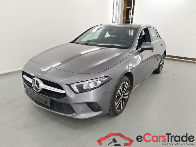 MERCEDES-BENZ A-CLASS 1.3 A 250 E DCT BUSINESS SOLUTION
