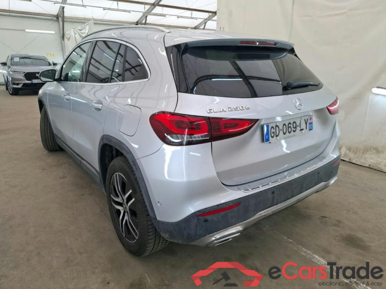 MERCEDES-BENZ GLA / 2020 / 5P / SUV 1.3 GLA 250 e BUSINESS LINE DCT #2