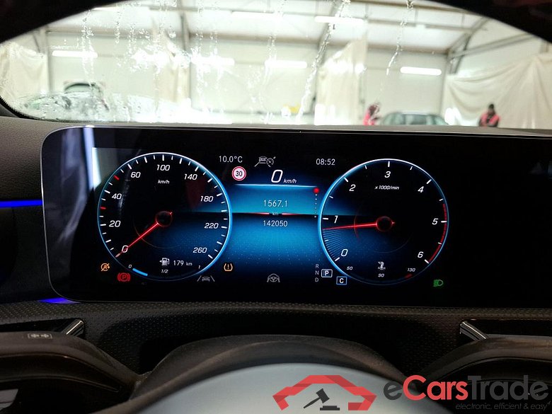 MERCEDES-BENZ Classe A Berline / 2018 / 4P / Berline A 200 d AMG Line 8G-DCT #6