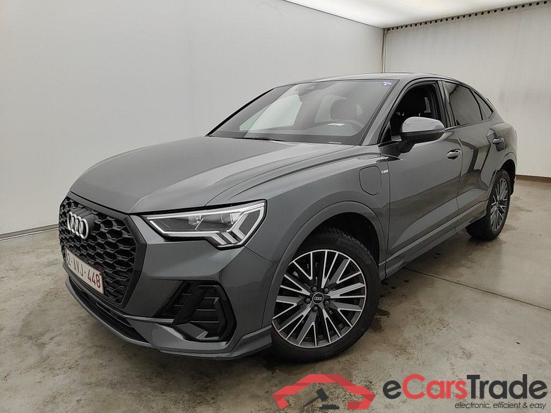 Audi Q3 Sportback 45 TFSI e S tronic S Line 5d #1