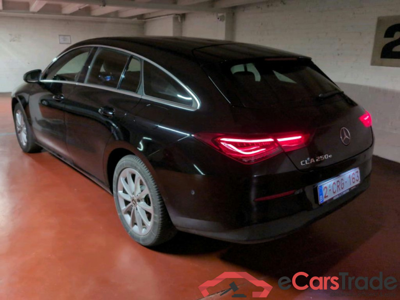 Mercedes CLA 250e SB Plug-In Hybrid Aut. LED-Xenon Widescreen Navi 1/2 Sport-Leather KeylessGo Camera Klima PDC ... #4