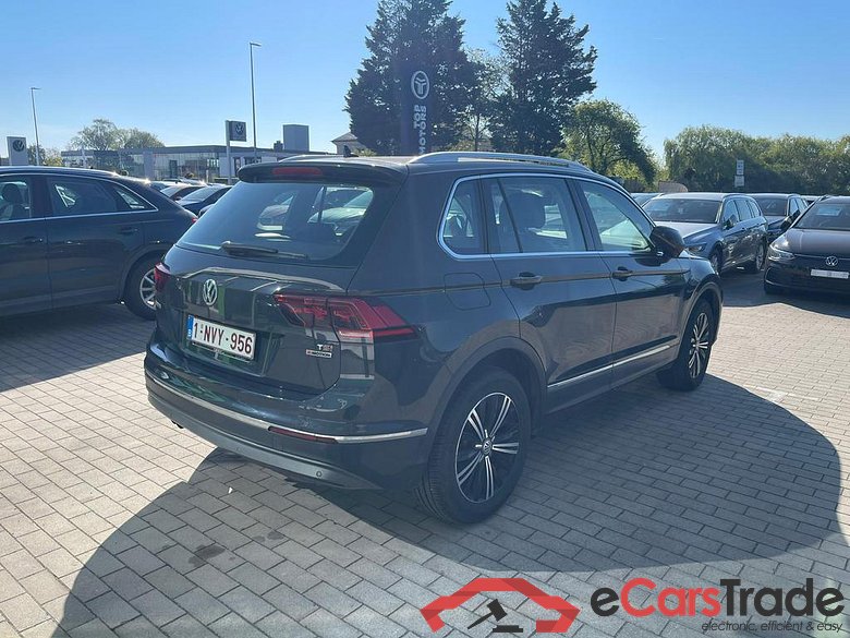 VOLKSWAGEN Tiguan 1.4 TSI 4Motion Highline BMT DSG #4