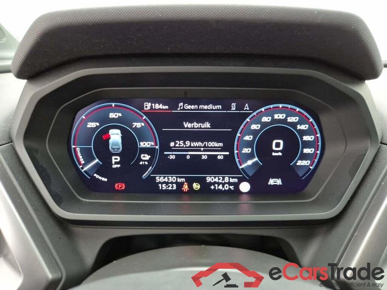 AUDI Q4 e-tron 40 L ed. Adv. 77 kWh #4