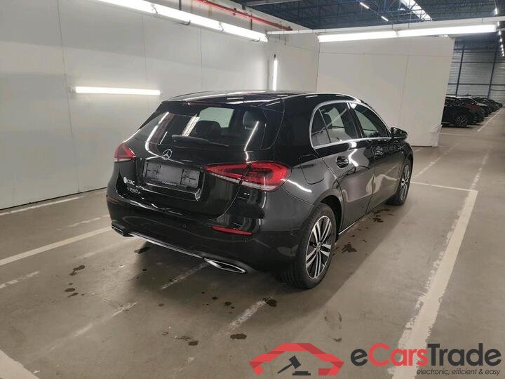 Mercedes A-Klasse A-Klasse A 250 e Business Solution 160kW/218pk  5D/P Auto-8 #4
