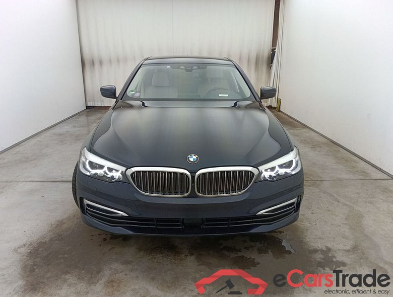 BMW 530e xDrive 184 iPerformance Plug-In Hybrid OPF 4d #5