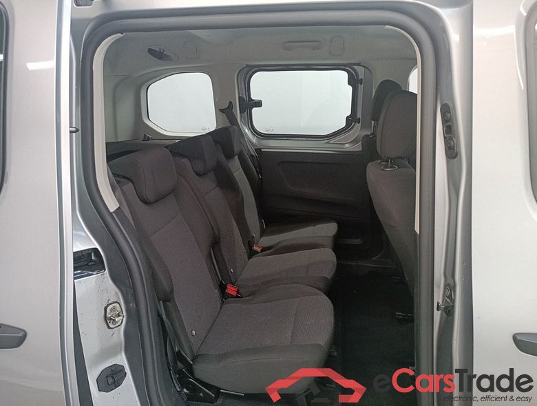 OPEL COMBO LIFE SWB DIESEL 1.5 TD 131 BlueInj. L1H1 Edition S/S 5d #3