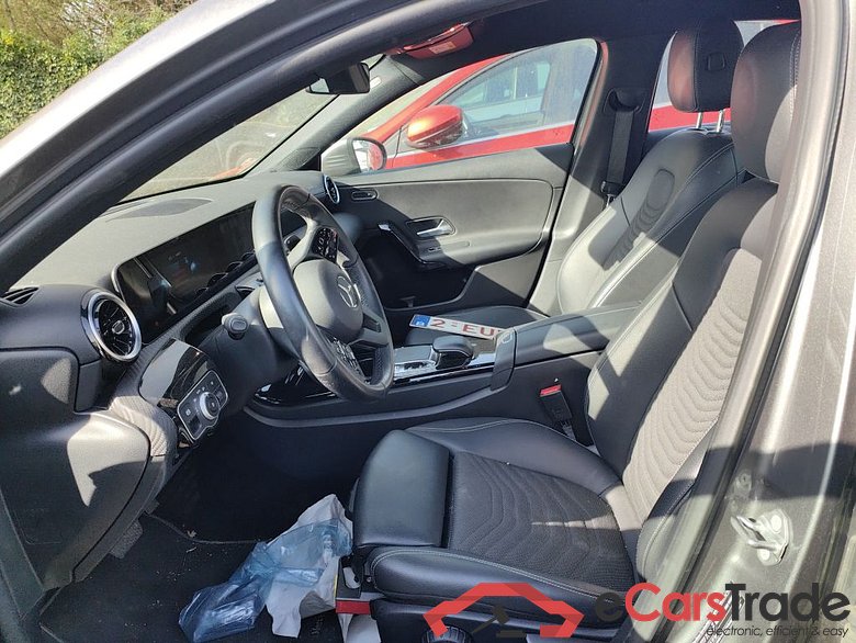 Mercedes-Benz A-Klasse Limousine A 180 d DCT Business Solution 4d !! technical issues !! #3
