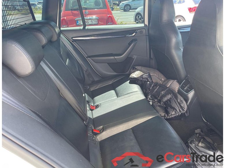 SKODA Octavia Combi RS Octavia Combi RS 2,0 TSI 180 kW 7-speed automat. #3