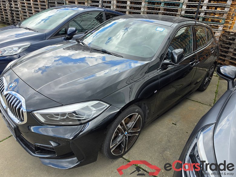 BMW 118i M-Sport Aut. LED-Xenon LC-Pro Navi-Pro 1/2 Sport-Leather KeylessGo Camera Klima PDC ...