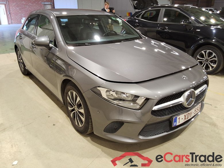 Mercedes A 180d Aut. Widescreen Navi KeylessGo Camera Klima PDC ... #2