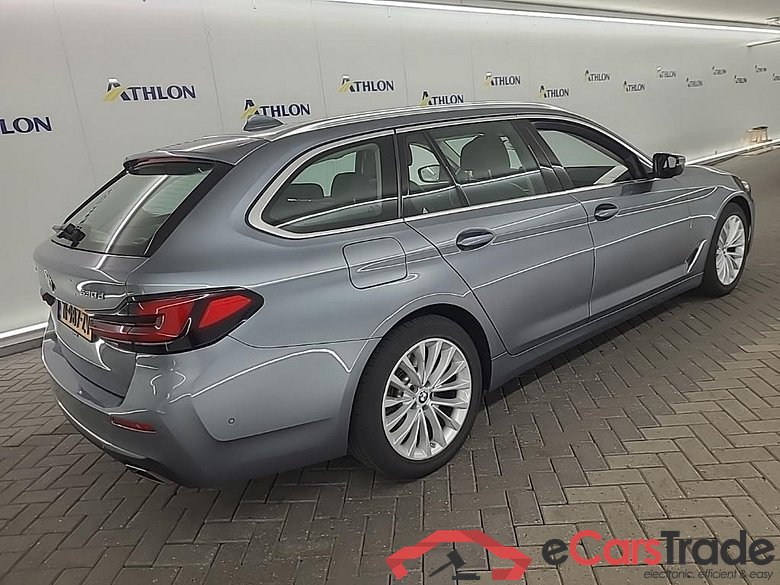 BMW 5-serie Touring 530dA xDrive Business Edition Plus 5D 210kW #3