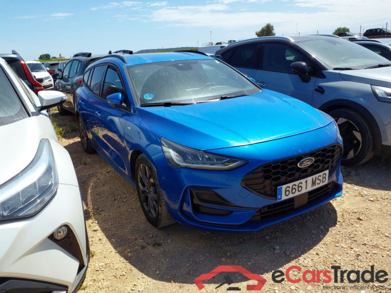 FORD Focus SPORTBREAK 1.0 Ecoboost MHEV 114KW (155CV) Automát ST Line (Winterpack)