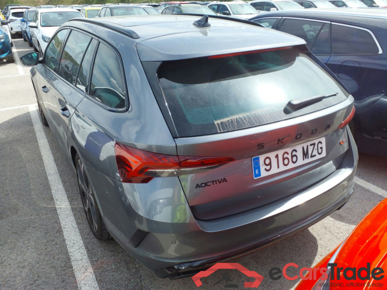 SKODA Octavia RS 2.0 TSI 195 kW (265CV) DSG 7 vel AutomÃ¡tico Combi(Pano + Winterpack) #2