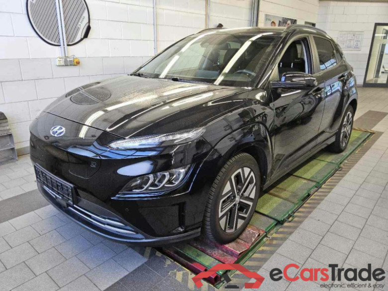Hyundai Kona EV Aut. Virtual ACC Navi KeylessGo Camera Klima PDC ... #1
