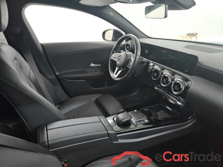 MERCEDES-BENZ CLA Shooting Brake CLA 180 DCT Business Line 5D 100kW #6