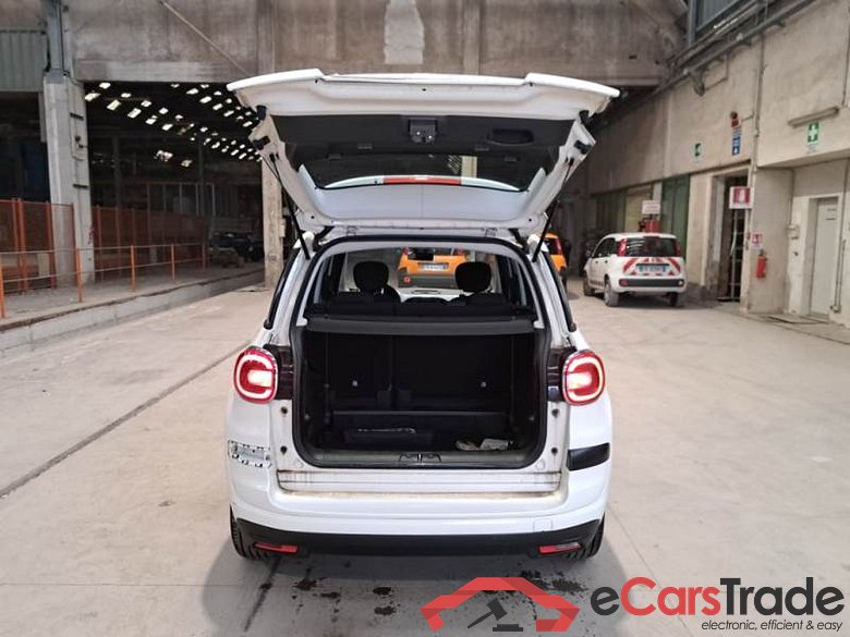 FIAT 500L / 2017 / 5P / COMBI POP STAR 1.3MJT 95CV EU6 4 POSTI(N1) PRO #5