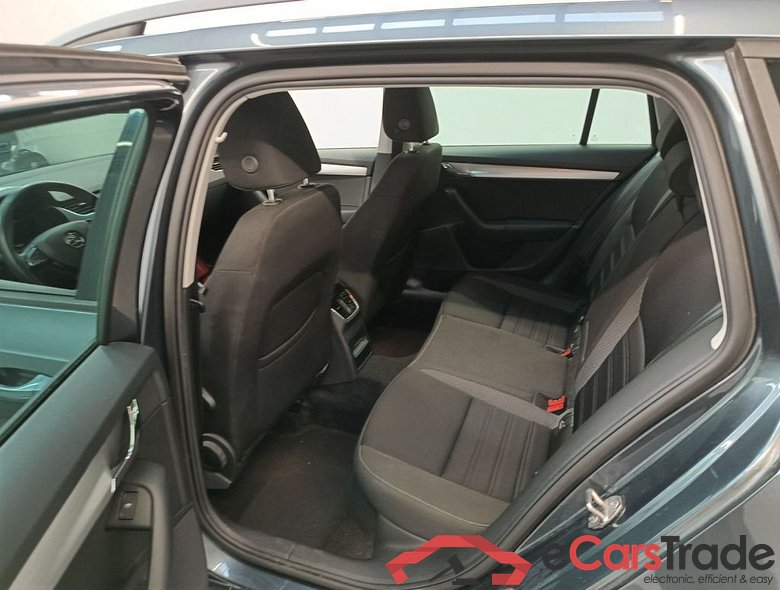 Skoda Octavia Combi 1.0 TSI GreenTec 85kW Ambition 5d #3
