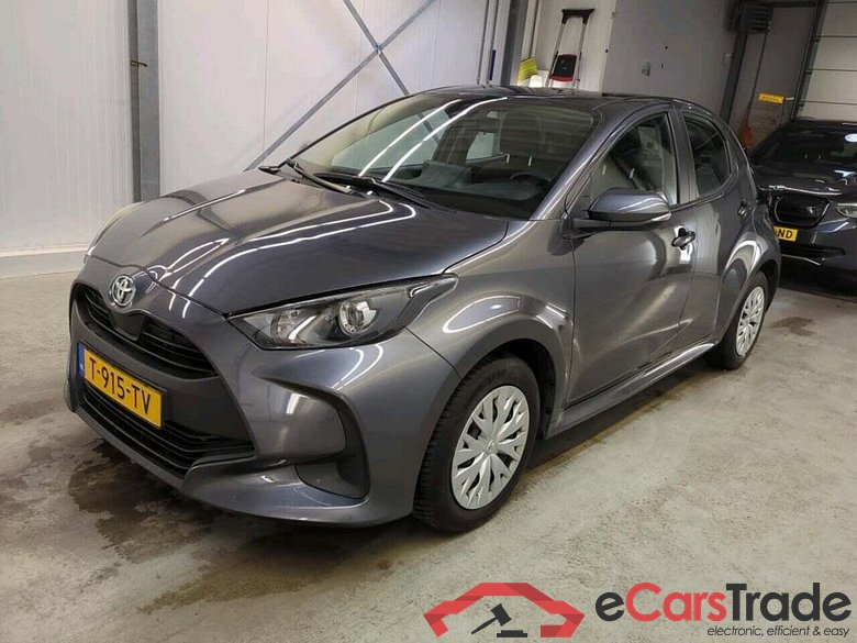 TOYOTA Yaris 1.5 VVT-i Active #1