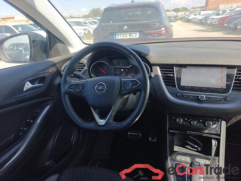 OPEL Grandland X PHEV 1.6 Turbo Ultimate Auto PHEV 4x2 110 CV #3