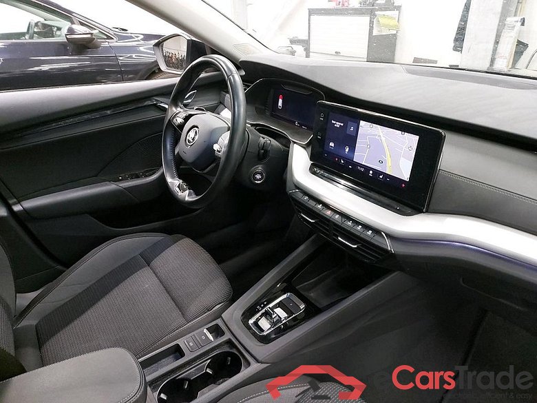SKODA - SKO OCTAVIA COMBI CRTDI 150PK DSG7 Ambition #3