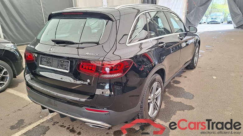 GLC -Klasse GLC 300 e 4Matic (253.953)AMG 2.0 AMG Line 235KW AT9 E6d #2