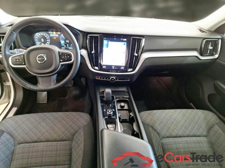 VOLVO V60 / 2019 / 5P / STATION WAGON B4 D AUTOM.MOM.BUSINESS PRO #3