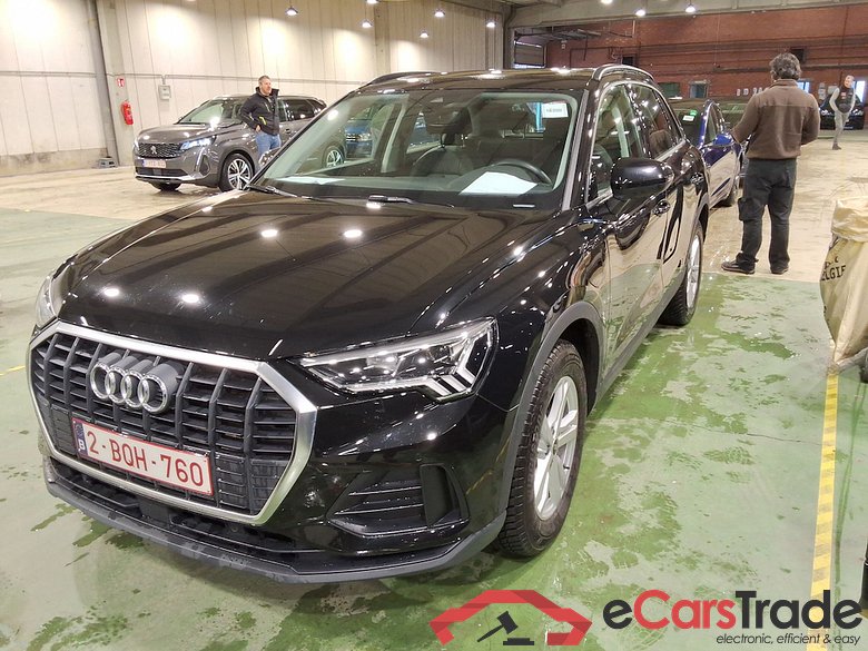 AUDI Q3 1.4 45 TFSI E S TRONIC #1