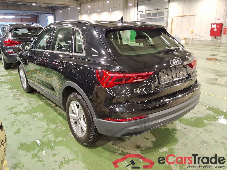AUDI Q3 1.4 45 TFSI E S TRONIC #4