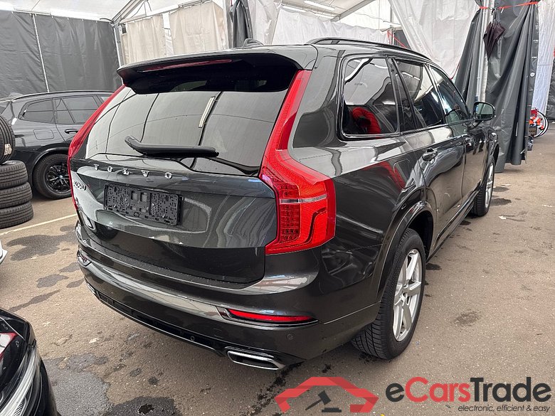 XC90 R Design Recharge Plug-In Hybrid AWD 2.0 T8 Twin Engine 288KW AT8 7 Sitzer E6d #2