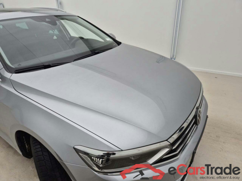 VOLKSWAGEN PASSAT VARIANT 2.0 TDI ELEGANCE BUSINESS #4