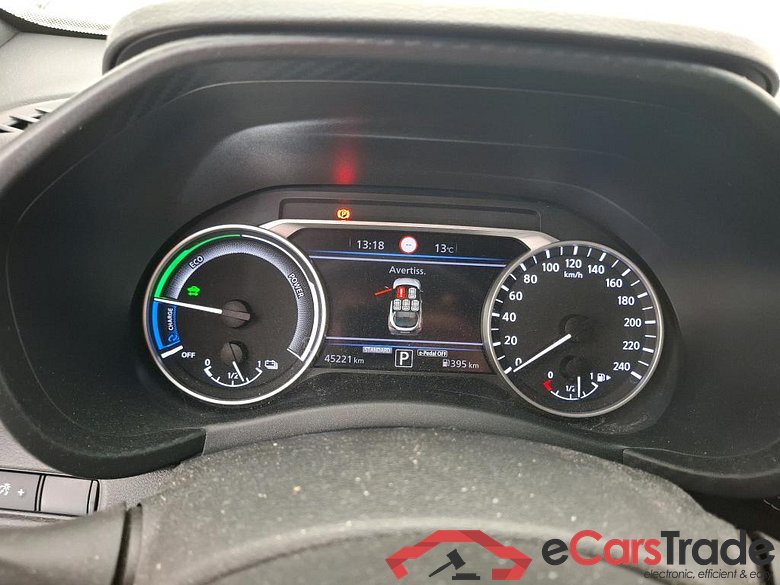 NISSAN Juke / 2019 / 5P / Crossover Hybrid 143 Business+ #6