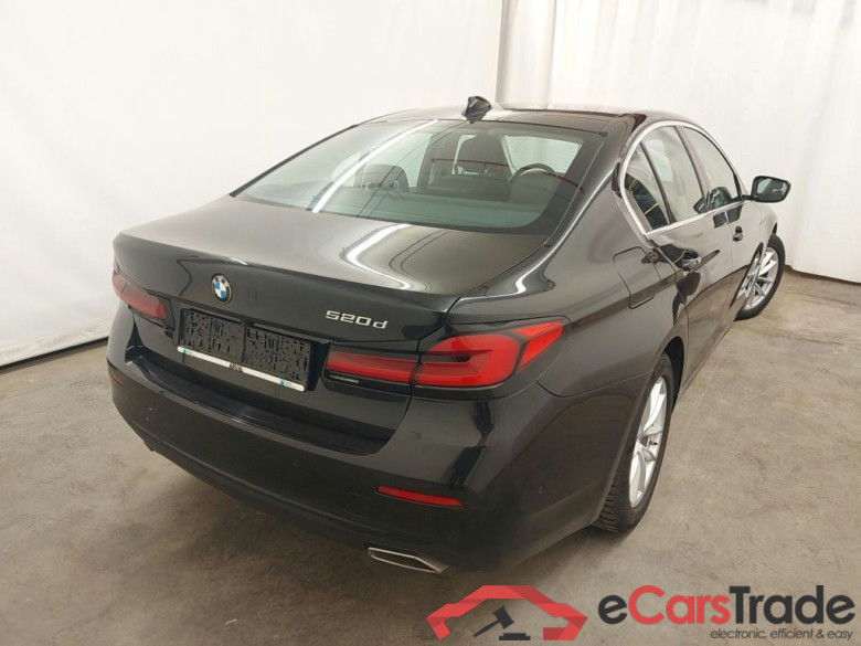 BMW 520d Aut. LED Head-Up LC-Pro ACC Sport-Leather Navi-Pro KeylessGo Camera Klima PDC ... #3