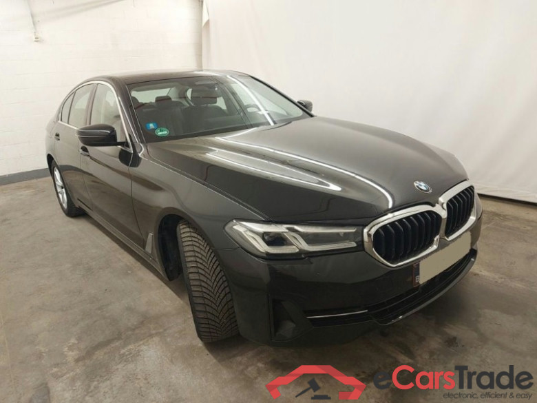BMW 520d Aut. LED Head-Up LC-Pro ACC Sport-Leather Navi-Pro KeylessGo Camera Klima PDC ... #2