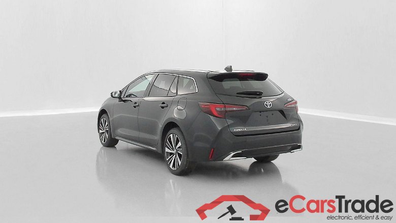 Toyota Corolla Design 1.8L Hybrid 140 hp #5