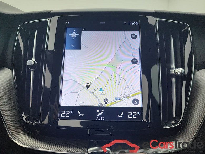 VOLVO XC60 - 2017 2.0 T8 TE 303 AWD R-Design Plug G. (EU6d-T.) 5d #3