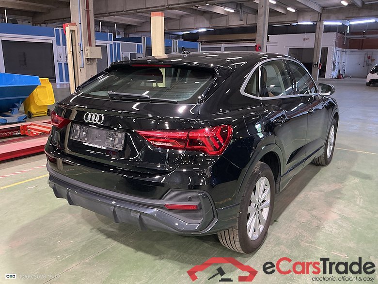 AUDI Q3 Sportback 1.4 45 TFSI E S TRONIC #4