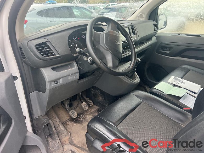 PEUGEOT Expert / 2016 / 4P / furgón Furgón Premium 1.5 BlueHDi 100 Standard (AC) #3