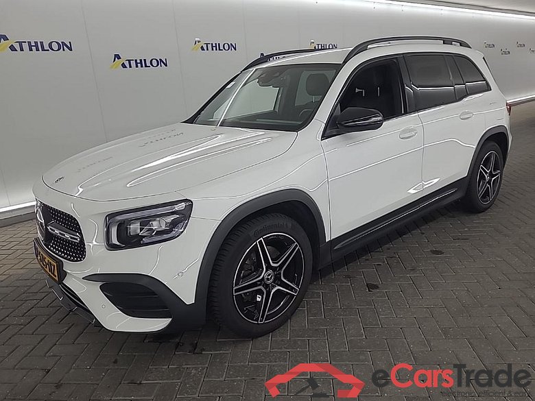 MERCEDES-BENZ GLB-Klasse 200 DCT Business Solution AMG 5D 120kW #1