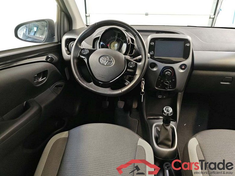TOYOTA Aygo 1.0 VVT-i x-play #3