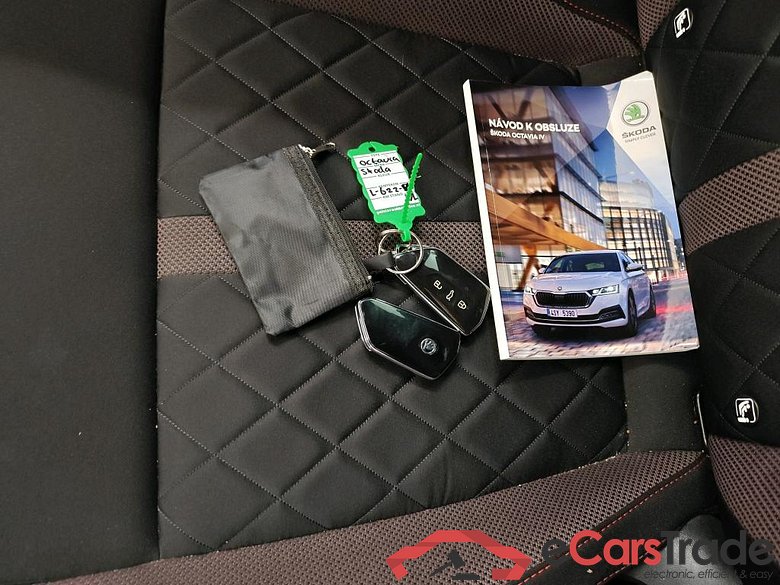 Skoda Octavia Combi 1.4 TSI iV PHEV DSG RS iV Business 5d #4