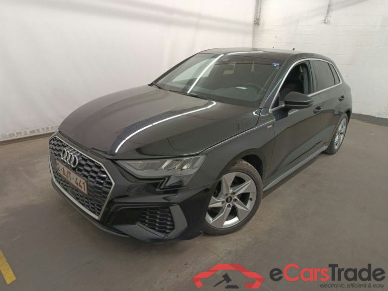 Audi A3 Sportback 2.0 35 TDi 110kW S tronic S line 5d
