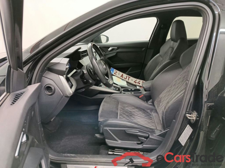 Audi A3 Sportback 2.0 35 TDi 110kW S tronic S line 5d #3