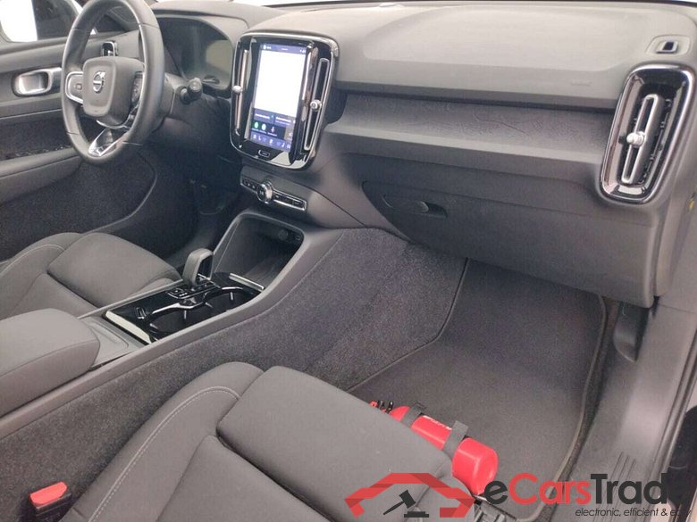 VOLVO XC40 RECHARGE CORE #3