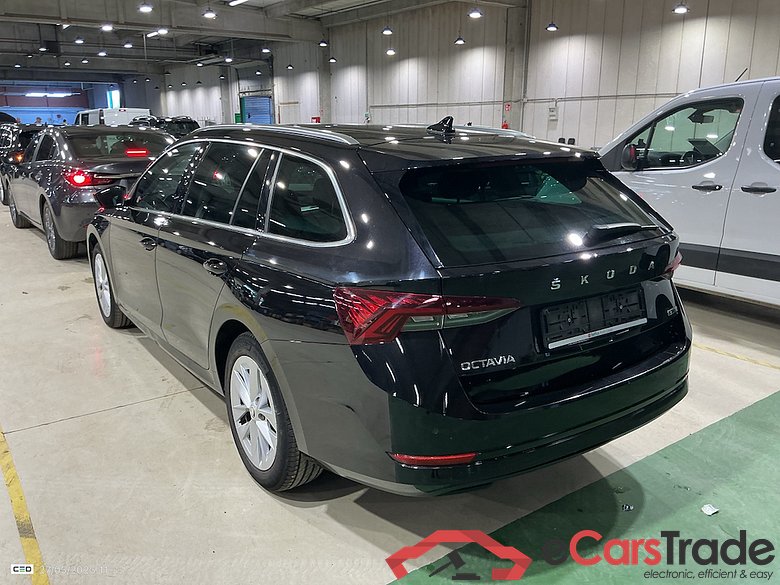 SKODA Octavia 1.5 TSI MHEV 110KW DSG7 CLEVER+ #3