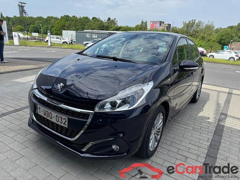 PEUGEOT 208 1.2 PureTech Signature S&S (EU6.2)