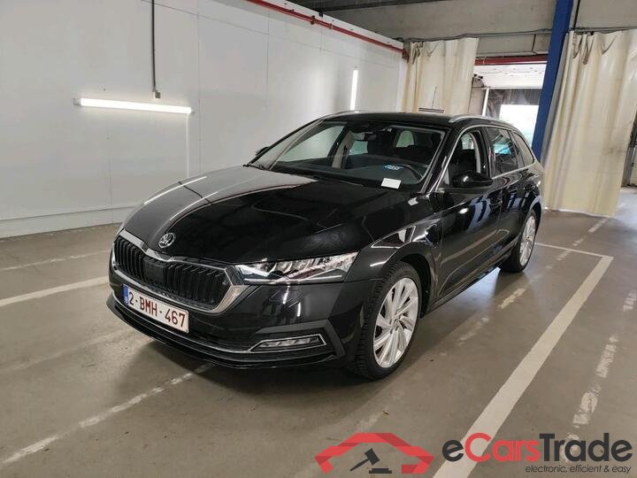 Skoda Octavia Combi Octavia Combi 1.4 TSI PHEV DSG6 Clever (PHEV) 150kW/204pk  5D/P Auto-6 #1