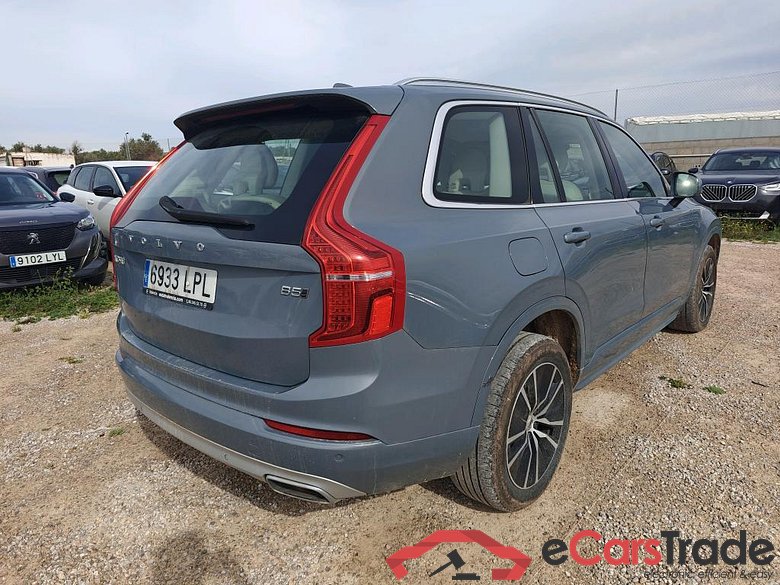 VOLVO XC90 2.0 B5 D AWD Momentum Pro Auto 235 CV #2