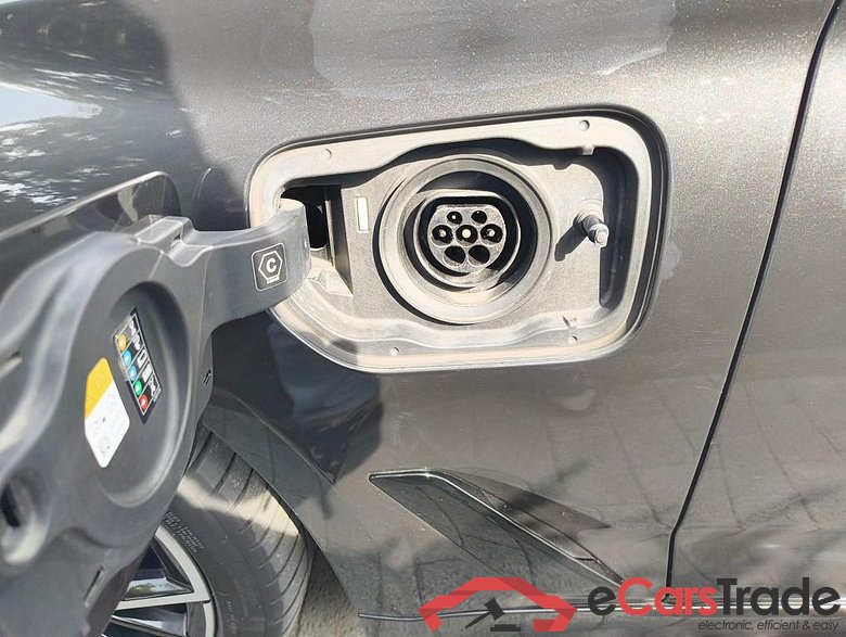 BMW 5 SW PHEV (G31LCI) Touring 520eAS PHEV #6
