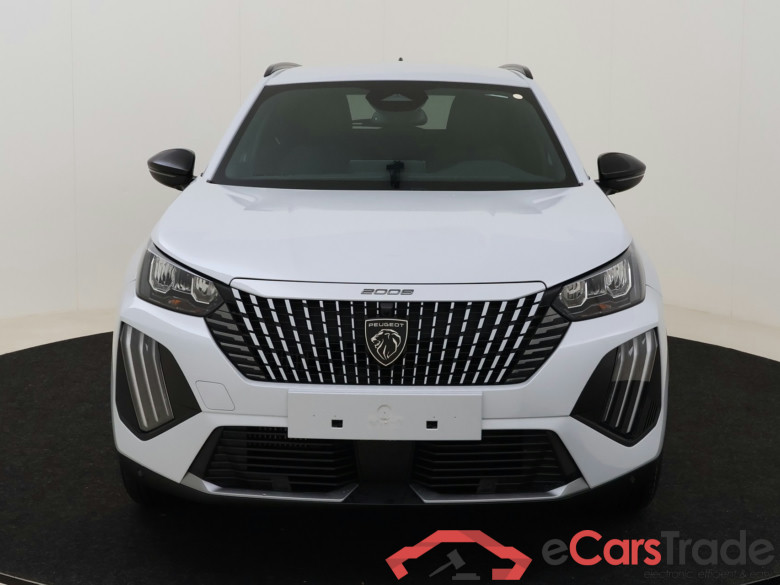 Peugeot 2008 Allure  1.2 Turbo 100 hp Man. 6    #2