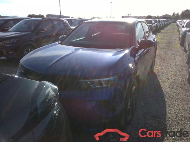 Opel Mokka-e GS-Line 54 kWh Electric (facelift) #1